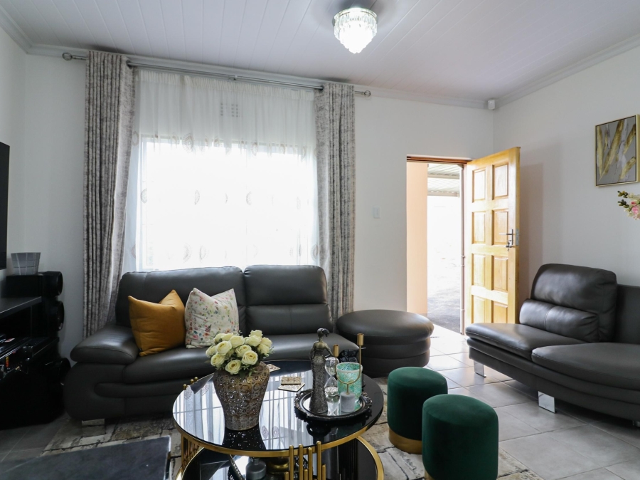 2 Bedroom Property for Sale in Amalinda Eastern Cape